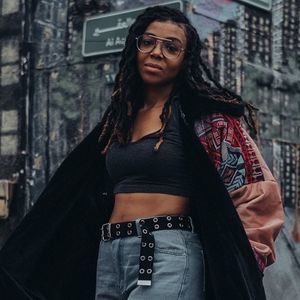 Meet your Posher, Rina